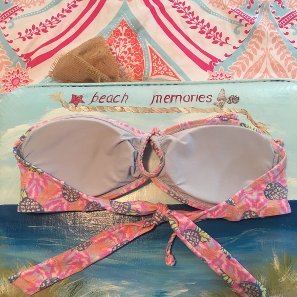 American Eagle Outfitters Sz Medium Bikini Top - Picture 3 of 9